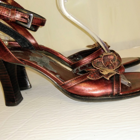 Kenneth Cole Reaction High Heel Sandals Size 8 - Picture 3 of 8
